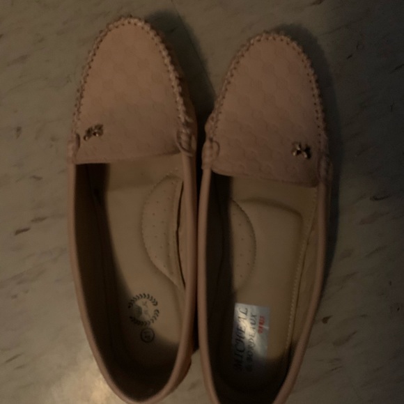 New Loafters - Picture 2 of 2